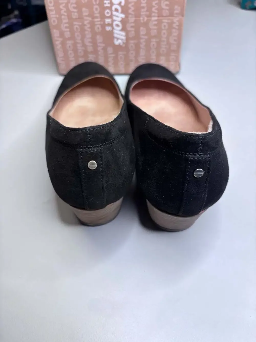 Dr. Scholl's Women's Be Flex Wedge Pump in Black size 9.5